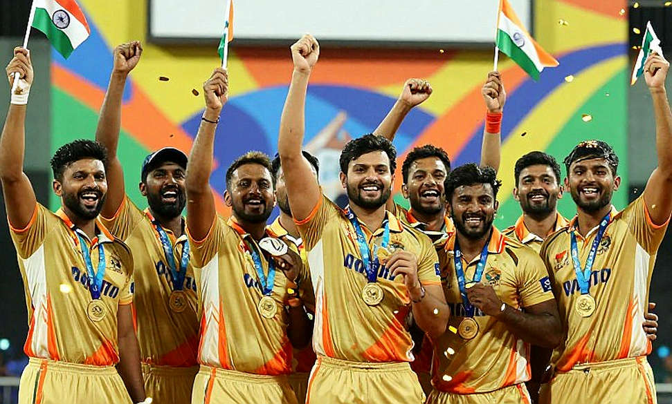 গোয়াহাটির রিভিউ মিটিং: ভারতের মহিলা ক্রিকেটে “আপাতত” শব্দটাই আসল সংকট