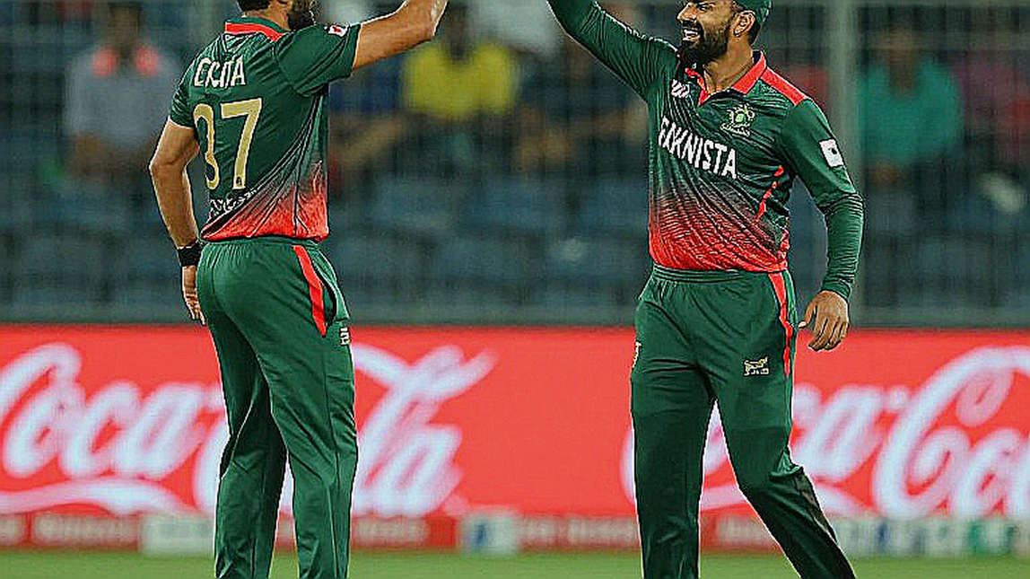 ভুবনেশ্বরের জার্সি ৭৮: ১২৪৫ দিনের ব্যবধানের গল্পটা জার্সি নম্বরে নয়, ভারতের পেস গভীরতায়