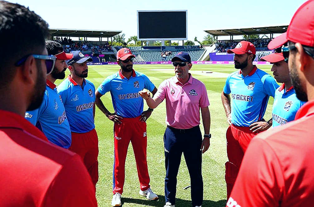 তিনটি এক অঙ্কের স্কোর ও একটি স্বেচ্ছা-বিরতি: সাইম আইয়ুবের মধ্যসিরিজ মুক্তির হিসাব